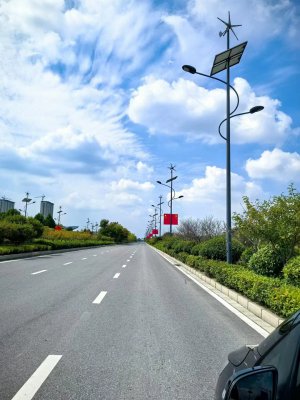 陕西风光互补太阳能双臂路灯主干道高低
